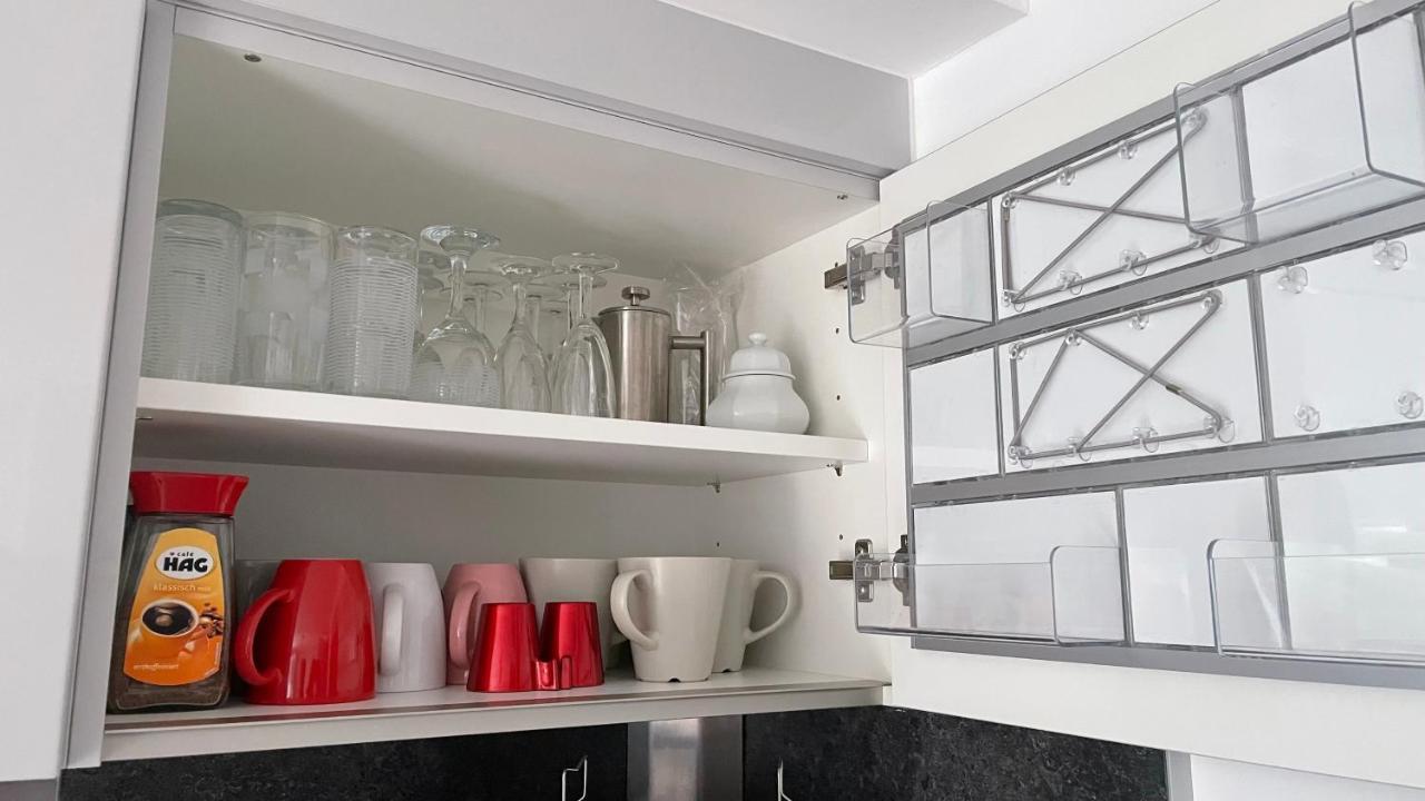 Appartment Basel Сен-Луи Экстерьер фото