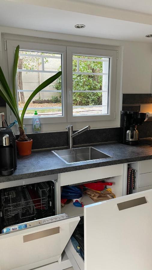 Appartment Basel Сен-Луи Экстерьер фото